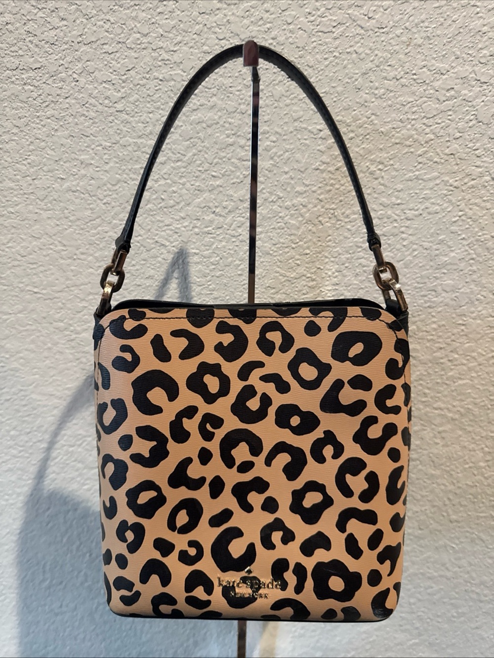 Kate Spade Darcy Small Bucket Bag Leopard Cheetah Print Handbag Crossbody